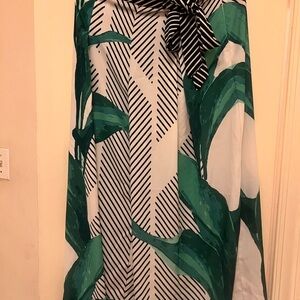 Green and White Wide Leg Jumpsuit with Leaf Pattern